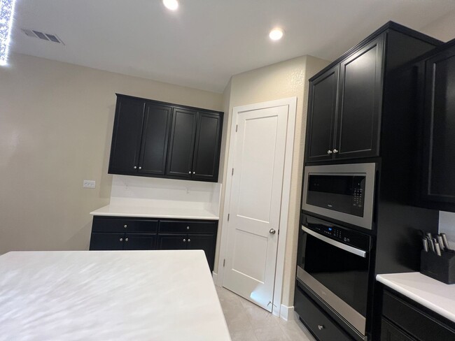 Building Photo - Brand new 3 bedroom single story home!