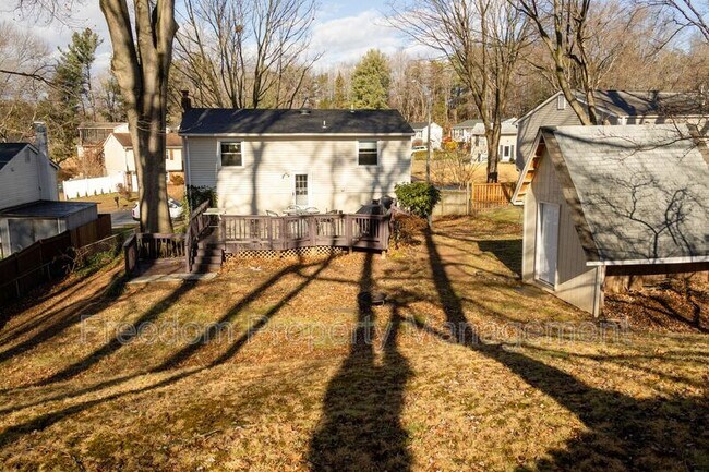 Building Photo - 5317 Macwood Dr