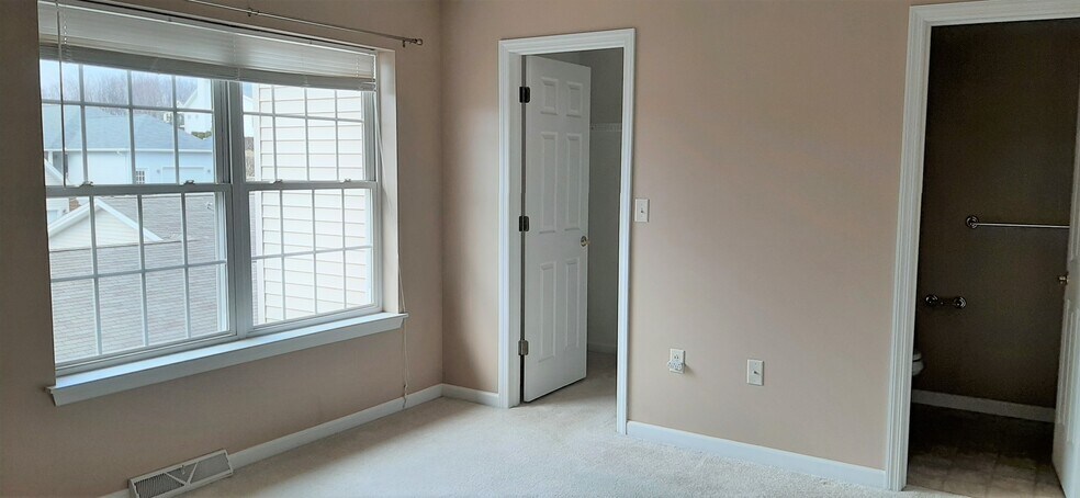 Building Photo - 509 Baldwin Ln