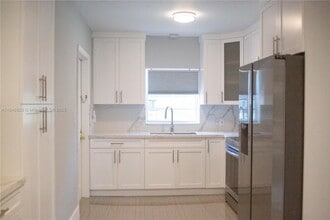 Building Photo - 624 Westward Dr