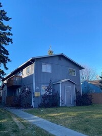 Building Photo - 608 N Bliss St
