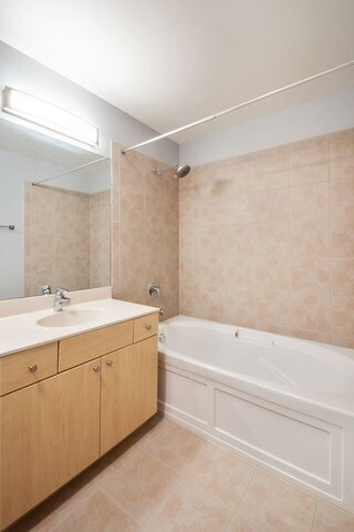 Building Photo - 235 W Van Buren St