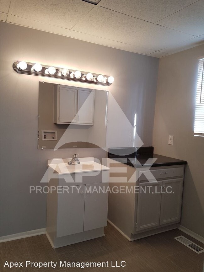 Building Photo - 2 br, 2 bath House - 342 Chickamauga Ave