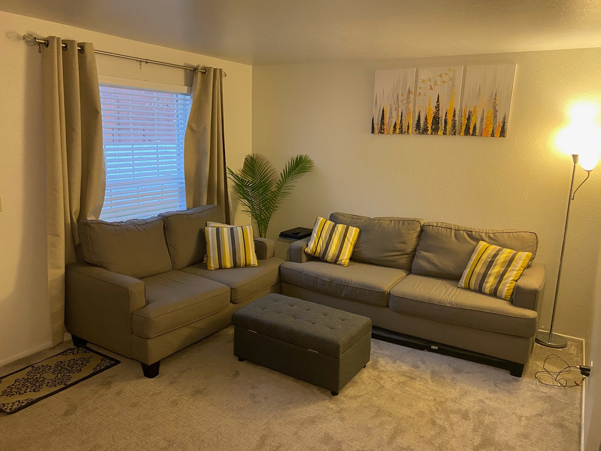 Building Photo - 3936 S 2300 E