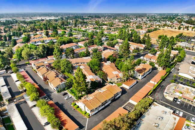 Building Photo - Coming Soon!  2story Condominium for Lease in Rancho Cucamonga!