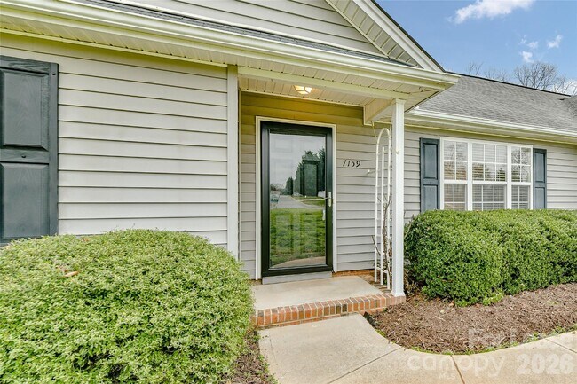 Building Photo - 7159 Marlin St