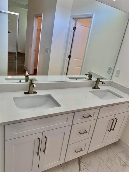 Building Photo - 21475 Seaton Ave