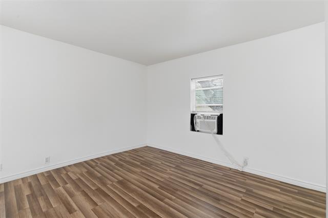 Building Photo - 613 W Murray St