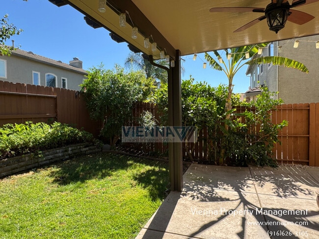 Building Photo - 1810 Sea Side Ct