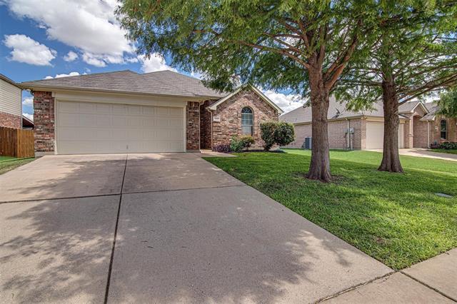 Building Photo - 1112 Emerson Dr