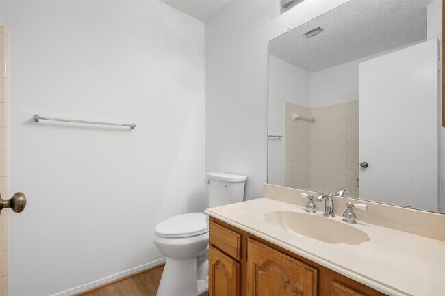 Building Photo - 25802 Chapel Ridge Ln