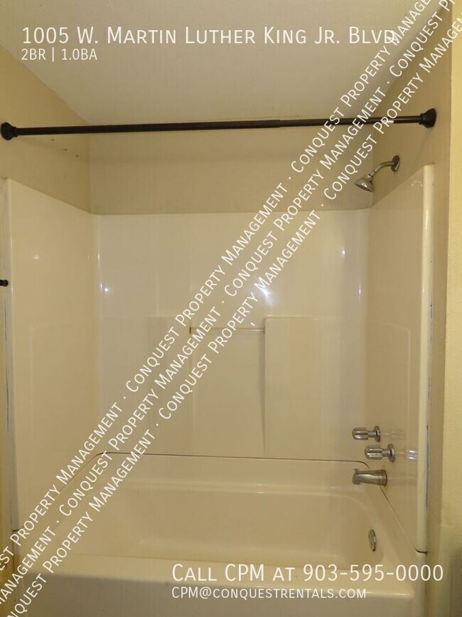 Building Photo - 1005 W Martin Luther King Jr Blvd