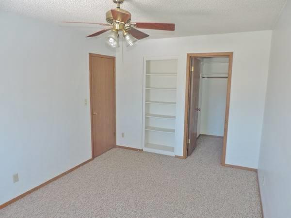 Building Photo - 1637 Aber Ave