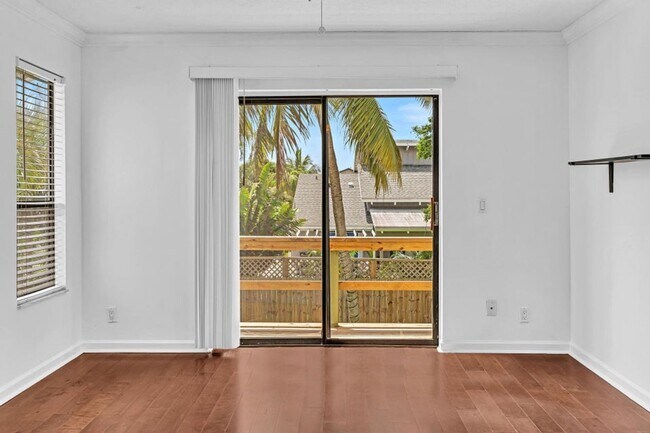 Building Photo - Beautiful 3 bedroom 2 bathroom Home in heart of  Delray Beach