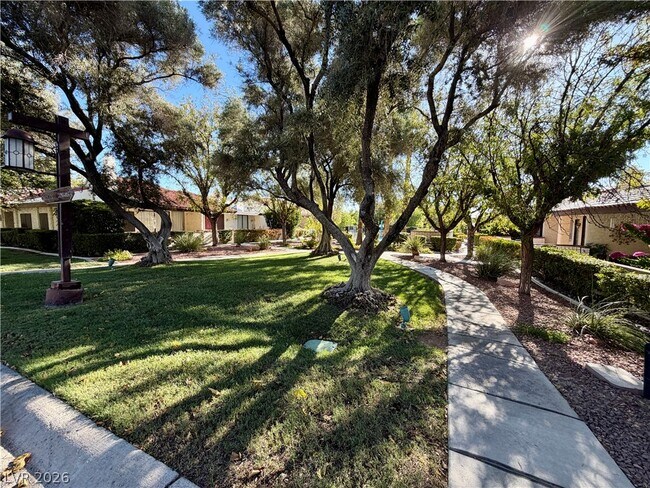 Building Photo - 3073 Conquista Ct