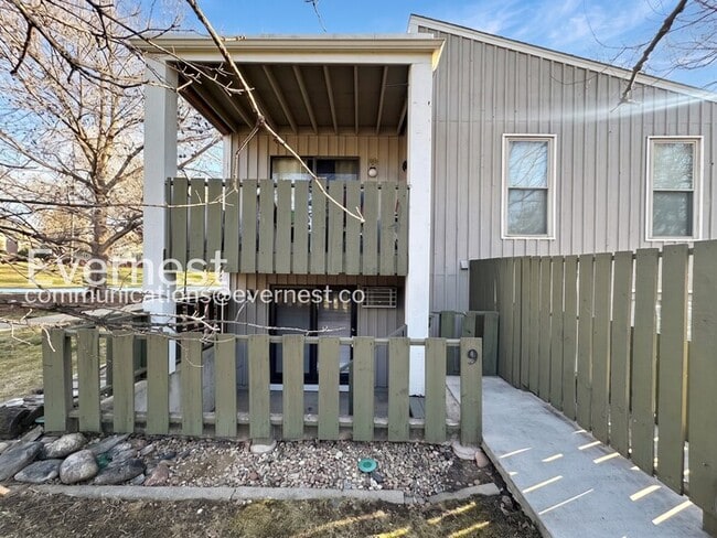 Building Photo - 8060 Niwot Rd
