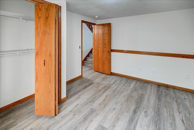 Building Photo - 309 Trail Side Dr
