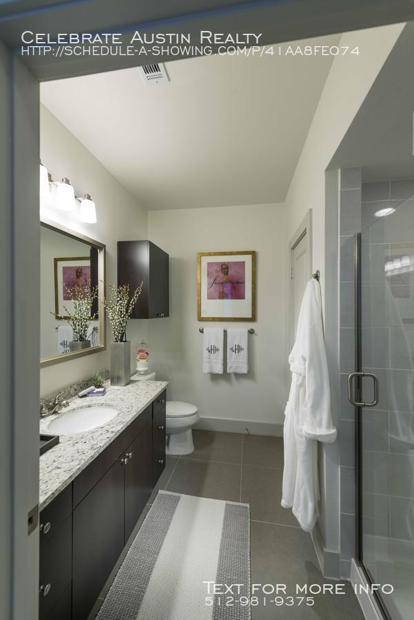 Building Photo - Hanover Lantana Hills-