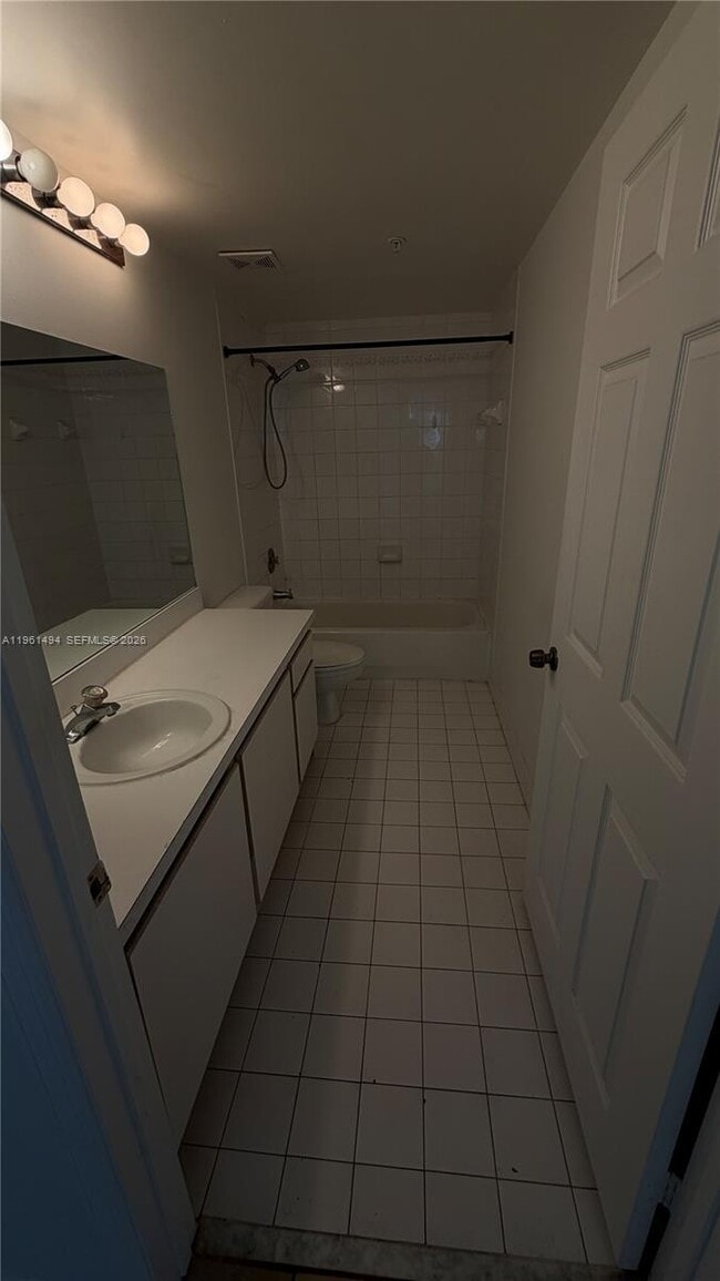 Building Photo - 741 SW 148th Ave