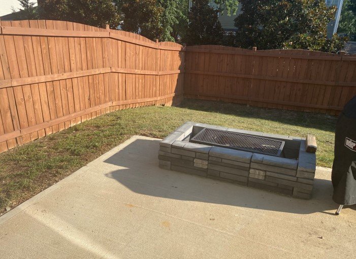 Building Photo - 513 Eastfair Dr