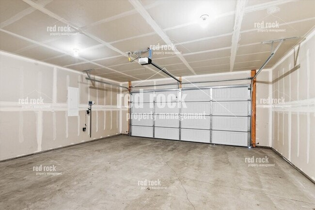 Building Photo - 6659 W Irish Cir