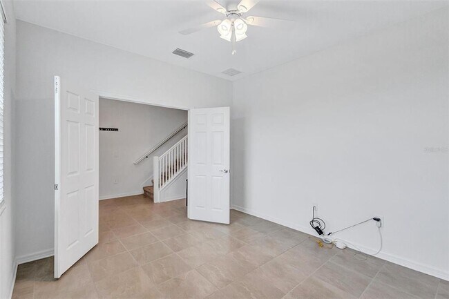 Building Photo - 1717 Cleat Ln