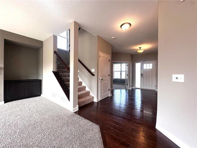 Building Photo - 3379 Ridgestone Way