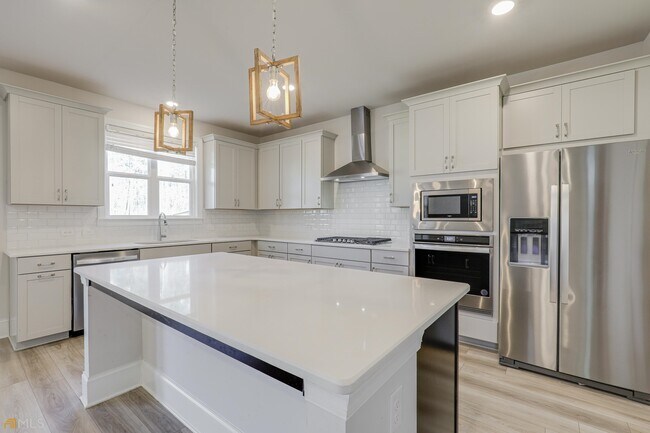 Building Photo - 322 Caledonia Ct