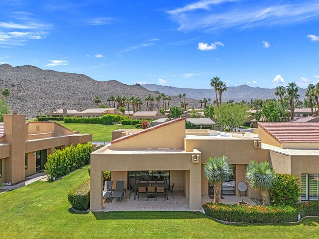 Building Photo - 73416 Mariposa Dr