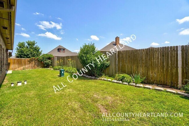 Building Photo - 232 SW 169th St