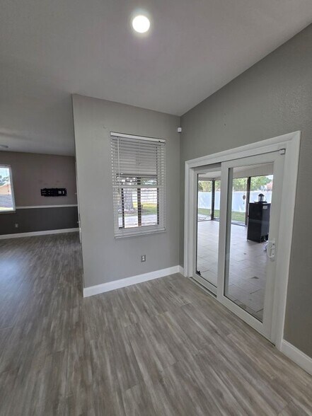Building Photo - 1634 Sand Hollow Ln