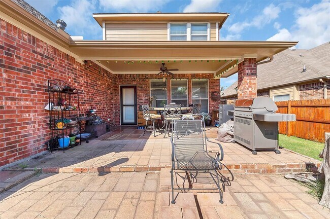 Building Photo - House For Lease in Plano