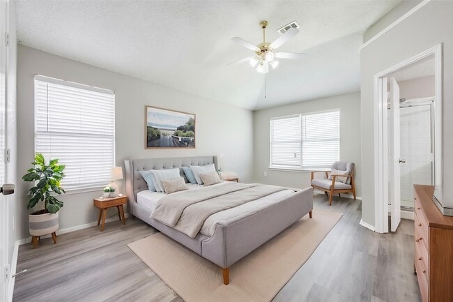 Building Photo - 6431 St Leonard Dr