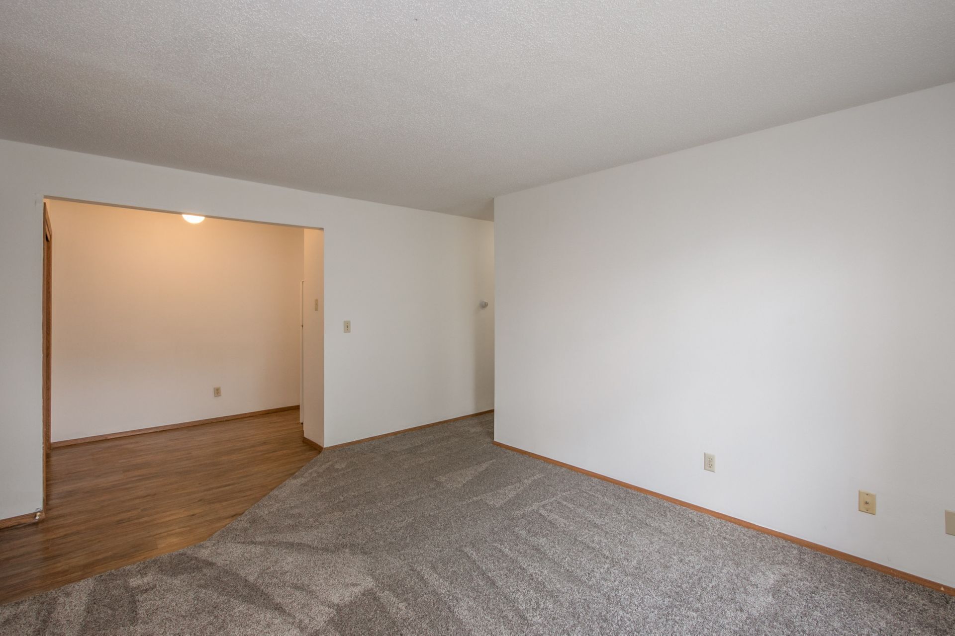 Building Photo - 318 Finkbine Ln