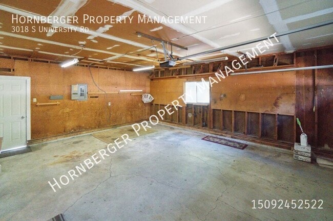 Building Photo - 3018 S University Rd