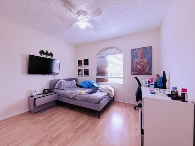 Building Photo - 8431 NW 188th Terrace