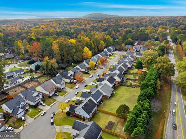 Building Photo - 4545 Parkview Walk Dr