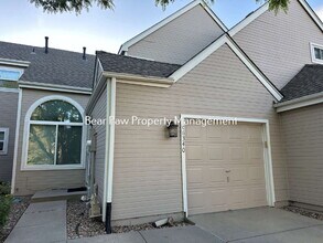 Building Photo - Spacious 3-Bed, 3-Bath Gem in Arvada!"
