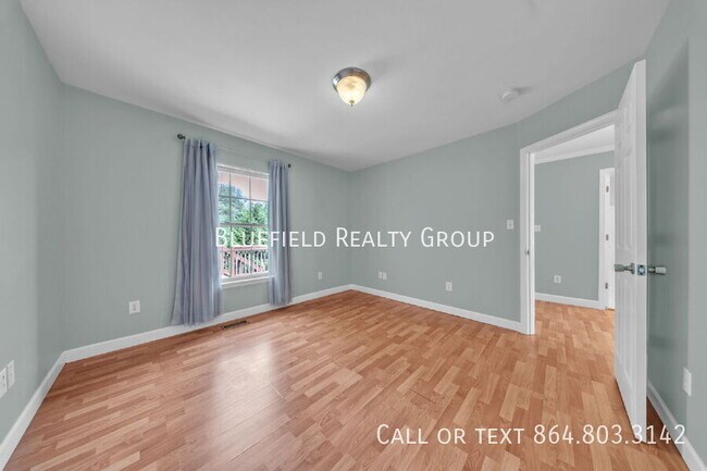 Building Photo - 503 Ridgeville Church Rd