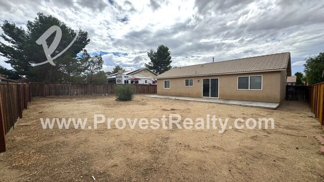 Building Photo - 15355 Lassen Dr
