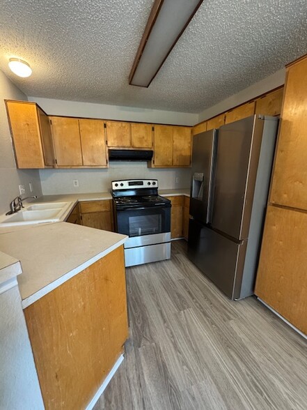 Building Photo - 2225 Pebble Beach Dr