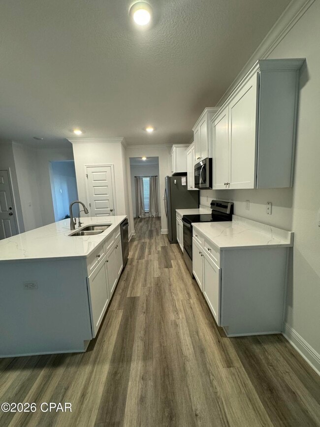 Building Photo - 21817 Kelly Pnes Pl