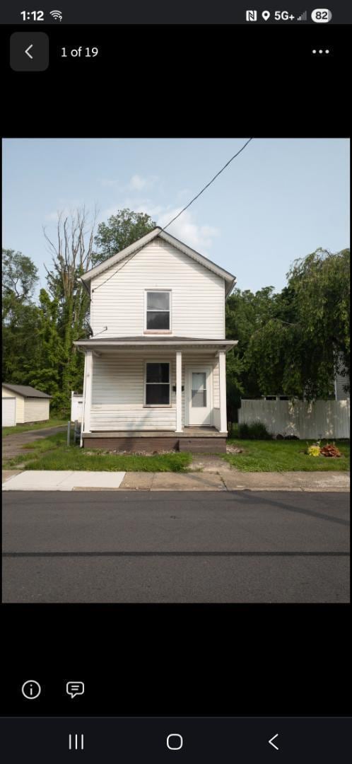 Primary Photo - 737 Grove Ave