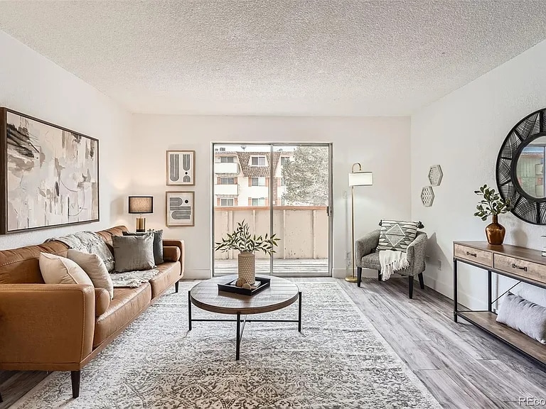 Building Photo - 10211 Ura Ln