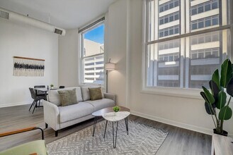 Building Photo - 50 N Illinois St