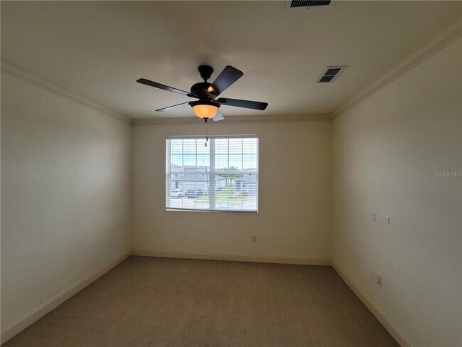 Building Photo - 2780 Bella Vista Dr