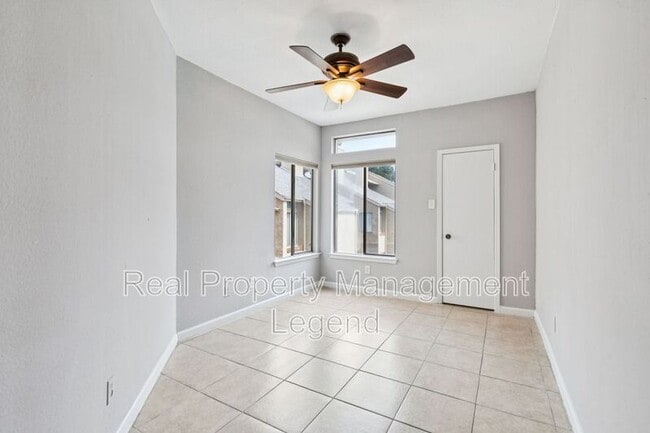 Building Photo - 5550 Spring Valley Rd