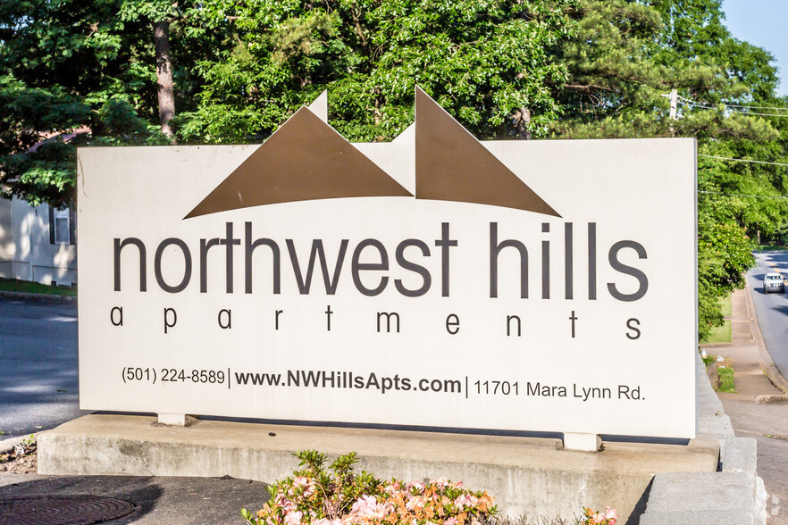 Building Photo - Northwest Hills Apartments