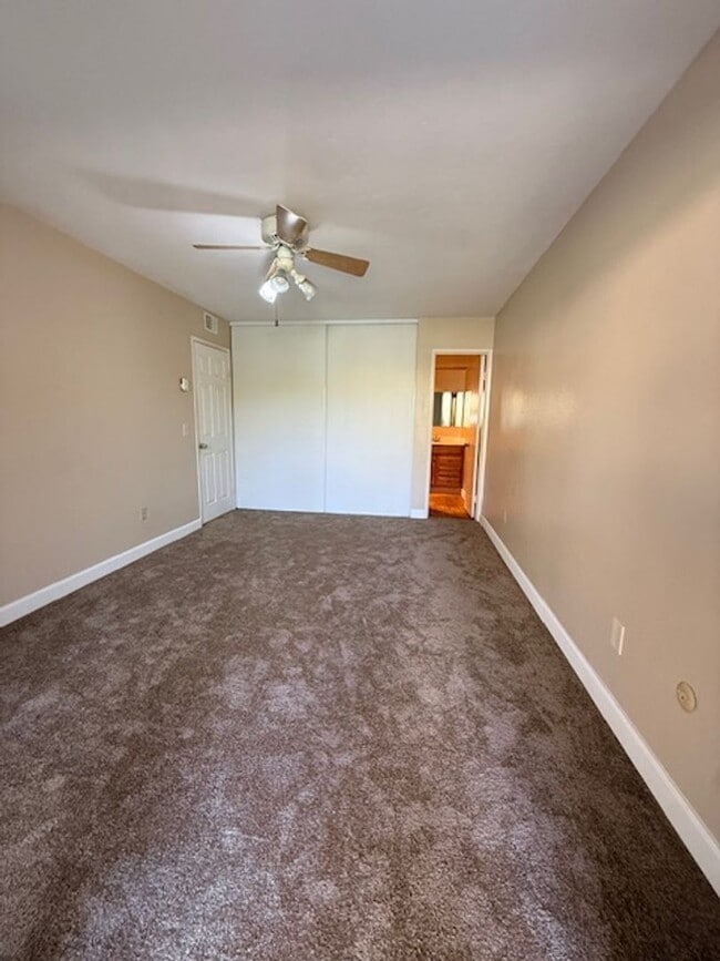 Building Photo - 1st floor Bonita condo
