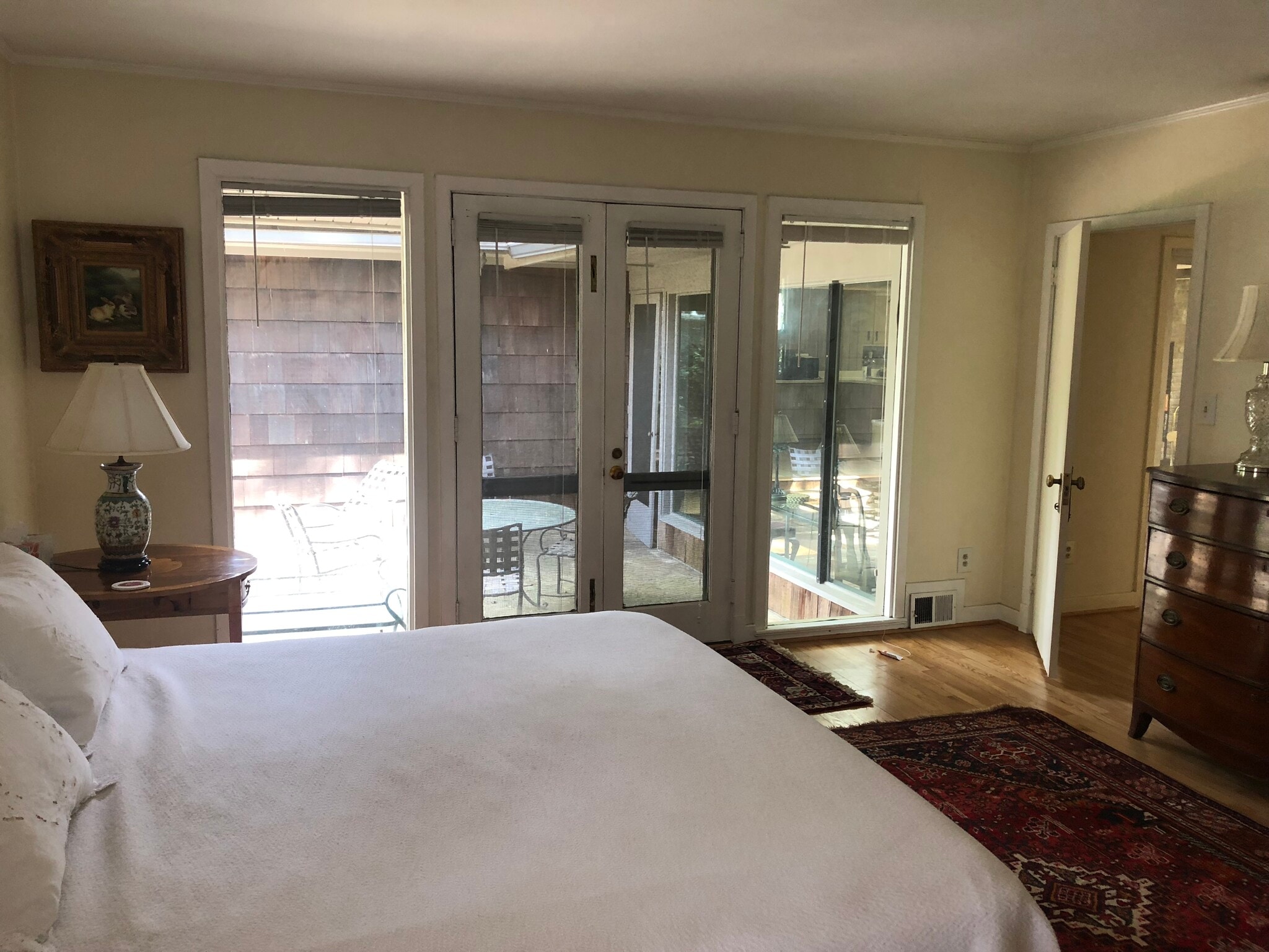 Building Photo - 796 Wesley Dr NW